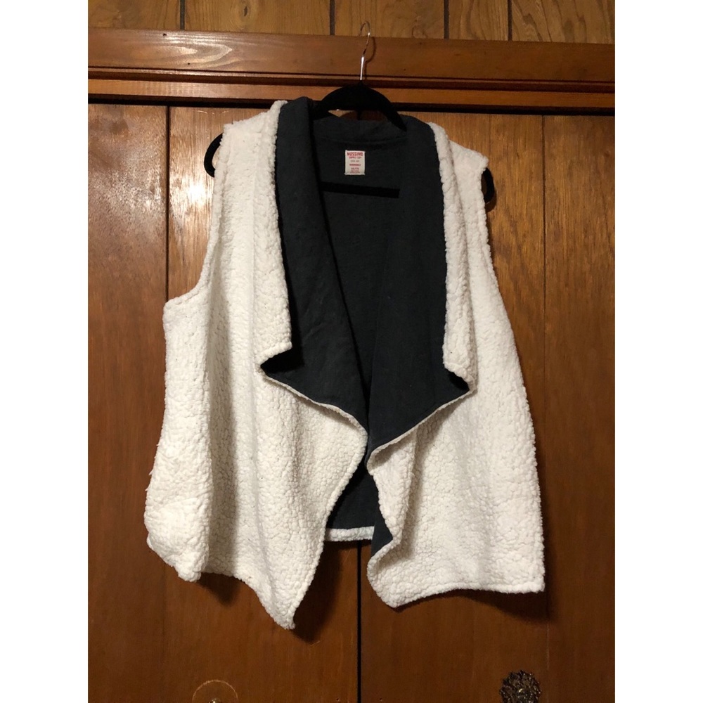 Reversible Sherpa & Grey Vest with Pockets